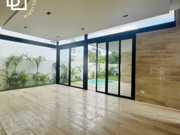 Casa en venta o renta con recamara principal en planta baja en residencial con amenidades premium