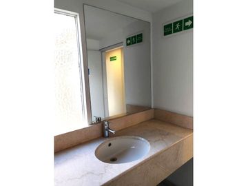 Arriendo de Oficina en Santa Barbara, Bogota