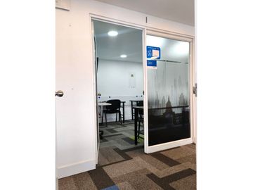Arriendo de Oficina en Santa Barbara, Bogota