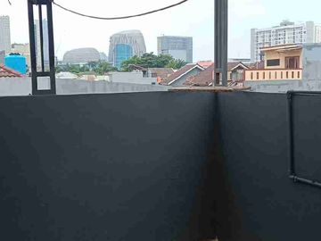 Rumah Cantik Siap Huni di Sektor 6 Gading Serpong Tangerang