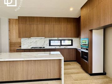 Casa en venta o renta con recamara principal en planta baja en residencial con amenidades premium