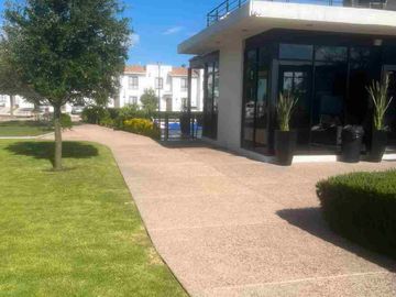 CASA EN RENTA