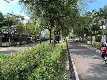 rumah megah jalan boulevard 
wijaya Kusuma pondok bambu duren sawit