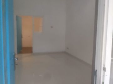 Dijual Rumah Semi Furnished Wisata Semanggi Rungkut REV.A889