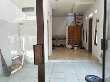 Dijual Rumah Simprug Diporis Tanah Tinggi Kota Tangerang