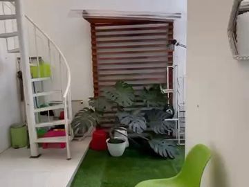 Dijual Rumah Semi Furnish Wisata Semanggi Rungkut MERR REV.A896