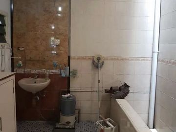 Dijual Rumah Semi Furnish Rungkut Menanggal Harapan REV.A805