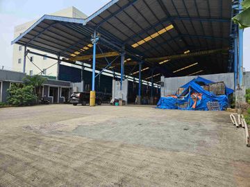 Gudang Terbuka Kapuk Lt 2500 m² ada Crane Akses 40feet