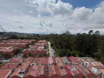 SE ARRIENDA APARTAMENTO DE 56M²