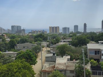 APARTAMENTO AMOBLADO CON VISTA PANORAMICA DE BELLO HORIZONTE SANTA MARTA.