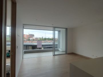 Se arrienda apartamento de 75m²