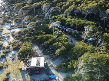 Un increíble lodge en Tierra del fuego con todo lo necesario para tu proyecto