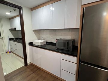 Dijual Apartemen Mewah The Kensington Royal Suites Kelapa Gading, Tower Dallington 79m² 2KT Full Furnished - 2.2M Nego