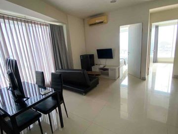 Sewa Apartemen Grand Kamala Lagoon Pekayon Bekasi | 2BR Furnished Lengkap | Tower Emerald North | Dekat Tol & LRT Bekasi
