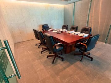 RENTA OFICINA TORRE BOSQUES 2 ATLIXCAYOTL.