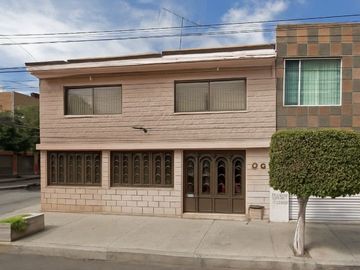 BONITA CASA EN VENTA DE RECUPERACION HIPOTECARIA