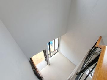 Rumah Ale Padurenan Mustika Jaya, Murah Mewah, 2 LANTAI Baru, Kota Bekasi Timur, Dijual