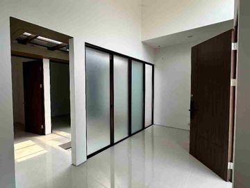DISEWAKAN RUMAH RAPIH & SIAP HUNI CLUSTER CHLOE CITRA GARDEN SERPONG CISAUK TANGERANG