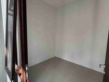 DISEWAKAN RUMAH RAPIH & SIAP HUNI CLUSTER CHLOE CITRA GARDEN SERPONG CISAUK TANGERANG