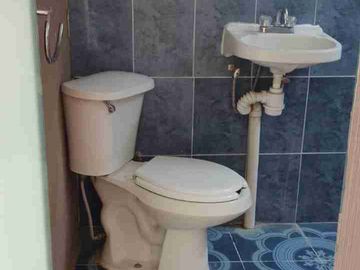 SE VENDE CASA DE 2 NIVELES,LEON DE LOS ALDAMA,LEON GUANAJUATO.