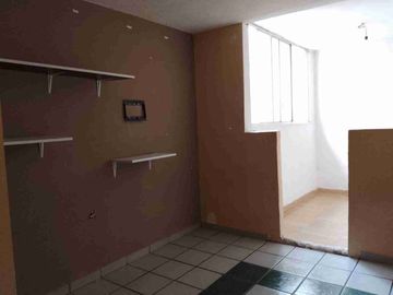 SE VENDE CASA DE 2 NIVELES,LEON DE LOS ALDAMA,LEON GUANAJUATO.