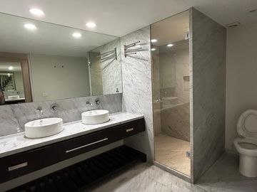 Departamento en Renta en Lomas de Chapultepec - 3R/2.5/2E - Amenidades - 250m2