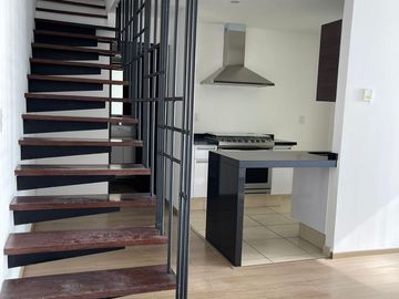 Exclusivo Departamento Doble Altura en Torre Elipsis