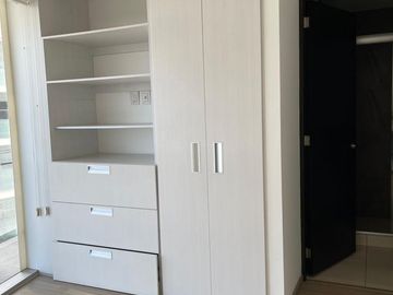 Exclusivo Departamento Doble Altura en Torre Elipsis