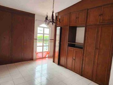 OPORTUNIDAD!!! CASA EN VENTA EN REAL DEL BOSQUE