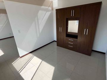 Local de 140 m² con Terraza en Alquiler en Los Chillos