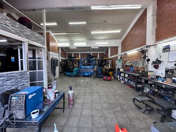 BODEGA EN VENTA CENTRO COMERCIAL MORELOS