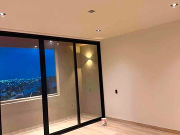 Casa en venta en zanda residencial en esquina.