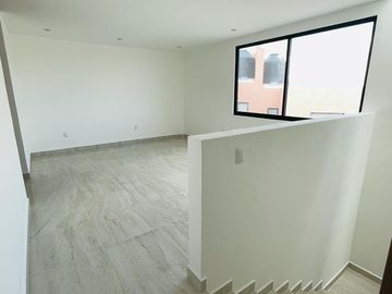 ¡OPORTUNIDAD! CASA MODERNA EN RENTA, PRESERVE, JURIQUILLA
