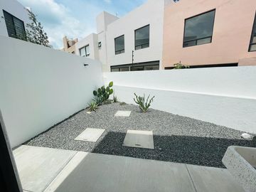 ¡OPORTUNIDAD! CASA MODERNA EN RENTA, PRESERVE, JURIQUILLA