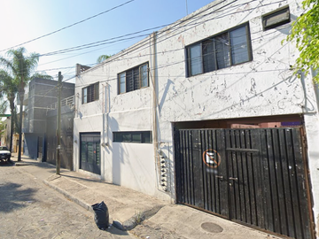 2 CASAS EN INSURGENTES LA PRESA