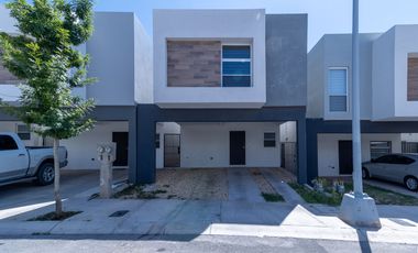 Casa en Venta, Fracc. Atica Etapa 3, Chihuahua. Chihuahua