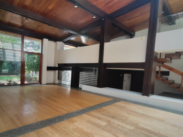ESPACIOSA CASA DE ENTREGA INMEDIATA EN LA CALLE 38, ALVARO OBREGON, CDMX