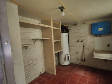 ESPACIOSA CASA DE ENTREGA INMEDIATA EN LA CALLE 38, ALVARO OBREGON, CDMX