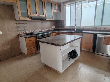 Casa en Venta en Puerta de Hierro Punta Juriquilla