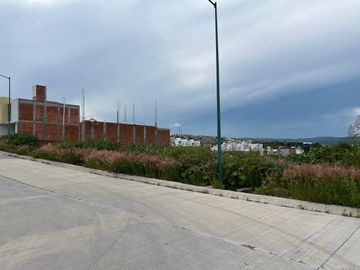 Terreno en Venta en Fraccionamiento Privado, Tarímbaro! 🏡  Construye la casa de tus sueños en un entorno seguro, tranquilo y con excelente ubicación