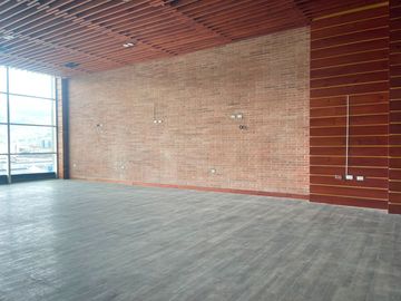 Local en Arriendo en Barrio Colombia, Poblado Medellín Antioquia