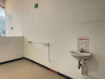 Local en Arriendo en Barrio Colombia, Poblado Medellín Antioquia