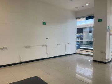 Local en Arriendo en Barrio Colombia, Poblado Medellín Antioquia