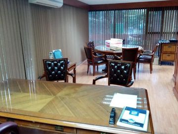 Casa para oficinas corporativas en venta