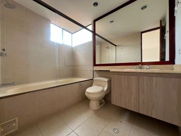 Apartamento en Arriendo en Alejandria Poblado Medellín Antioquia
