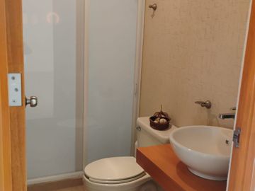 Renta casa muy amplia en Viandas, cerca de Av. Torres, Tecnológico y Tollocan
