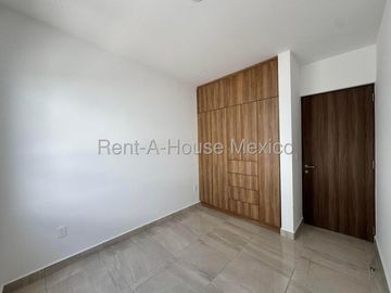 Casa en Renta en Zaru Zakia | 3 Recámaras | Sala de TV | 2.5 baños | Amenidades Exclusivas