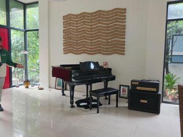 FOR SALE! 450 sqm 4BR Hillsborough Alabang Village Muntinlupa