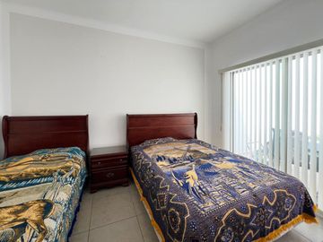 CASA DE UN NIVEL EN VENTA EN FRACCIONAMIENTO PRIVADO PUNTALBA ✨🏡  Vive con la comodidad de una casa de una sola planta