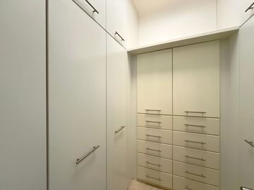 CASA DE UN NIVEL EN VENTA EN FRACCIONAMIENTO PRIVADO PUNTALBA ✨🏡  Vive con la comodidad de una casa de una sola planta